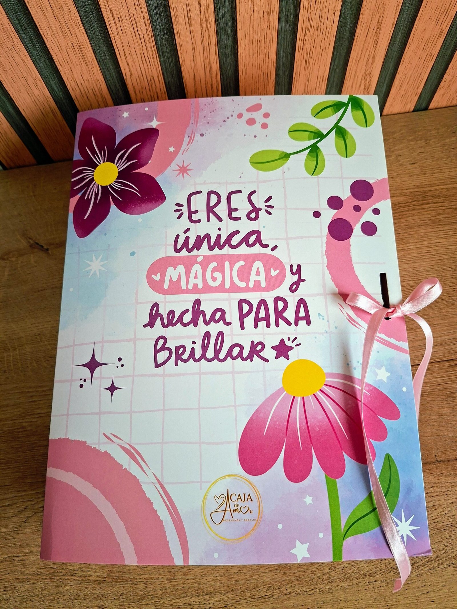 Desayuno día de la mujer - Libro Eres única - Image 3
